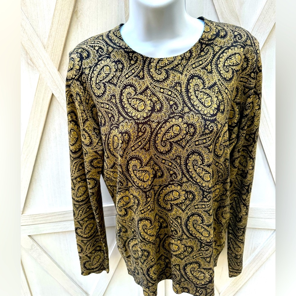 Lauren Ralph Lauren blouse size: M. New With Tag